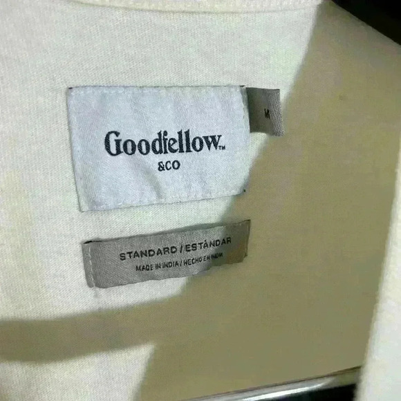 Long Sleeve Pocket Tee White Soft Everyday Casual Top Size M - Picture 4 of 6